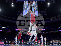 Knicks 76ers Basketball
