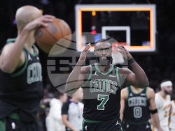 Hawks Celtics Basketball