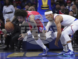 Knicks 76ers Basketball