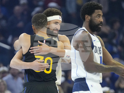 Mavericks Warriors Basketball