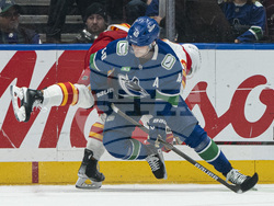 Flames Canucks Hockey