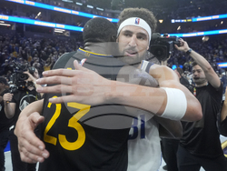Mavericks Warriors Basketball