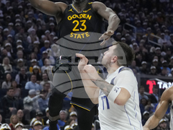 Mavericks Warriors Basketball