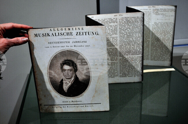  Бургас - библиотека - изложба