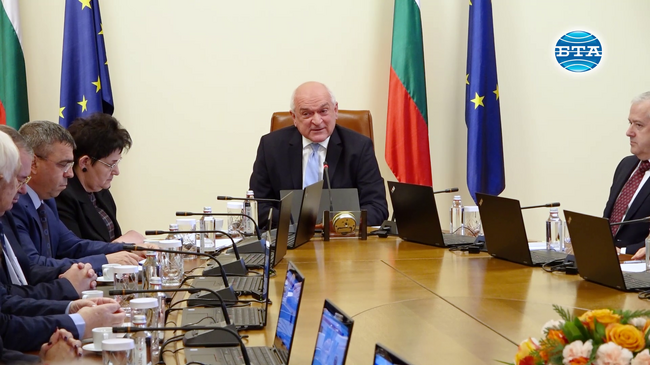 Странни са съмненията за легитимността на изборите, заяви премиерът Димитър Главчев