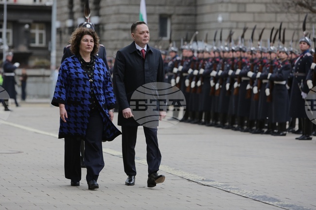 Виктор Темирбаев - акредитивни писма