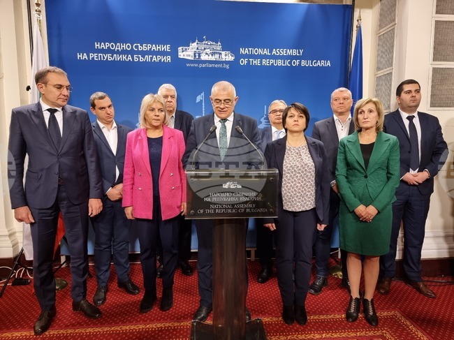 Парламент - "БСП за България" - брифинг