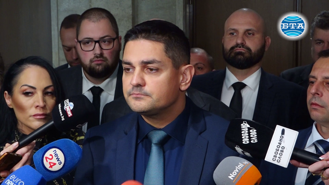 От МЕЧ ще се въздържат от подкрепа за председател на 51-вото Народно събрание