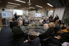 Семинар - отбрана