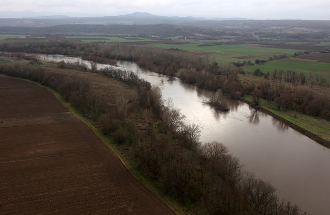 Heavy Rains Increase Flow Rate of Bulgarian-Turkish Rivers Tundzha and Maritsa near Edirne