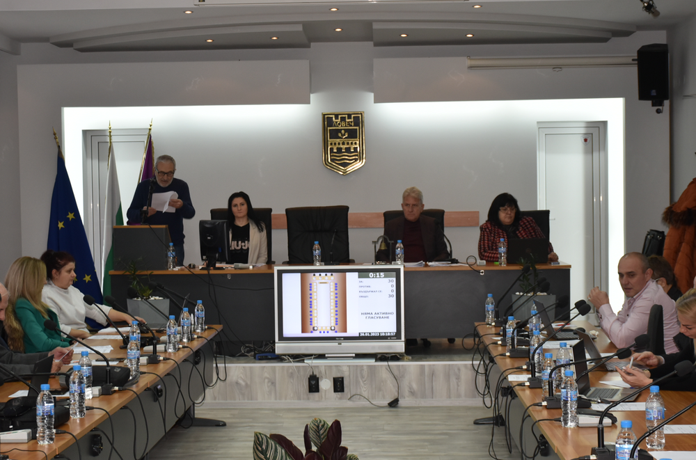 Община Ловеч: Съветниците в Ловеч приеха площад да носи името на Свещеноиконом Кръстю Никифоров