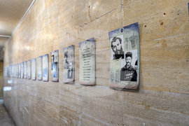 Добрич - фотоизложбата „И сложиха главите си за Отечеството“ - Снимка: Александра Антонова