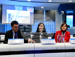 Снимка: Европейска комисия -  Българският еврокомисар Мария Габриел организира в Брюксел среща с представители на първите 44 проекта за създаването на Европейски иновационни екосистеми. 