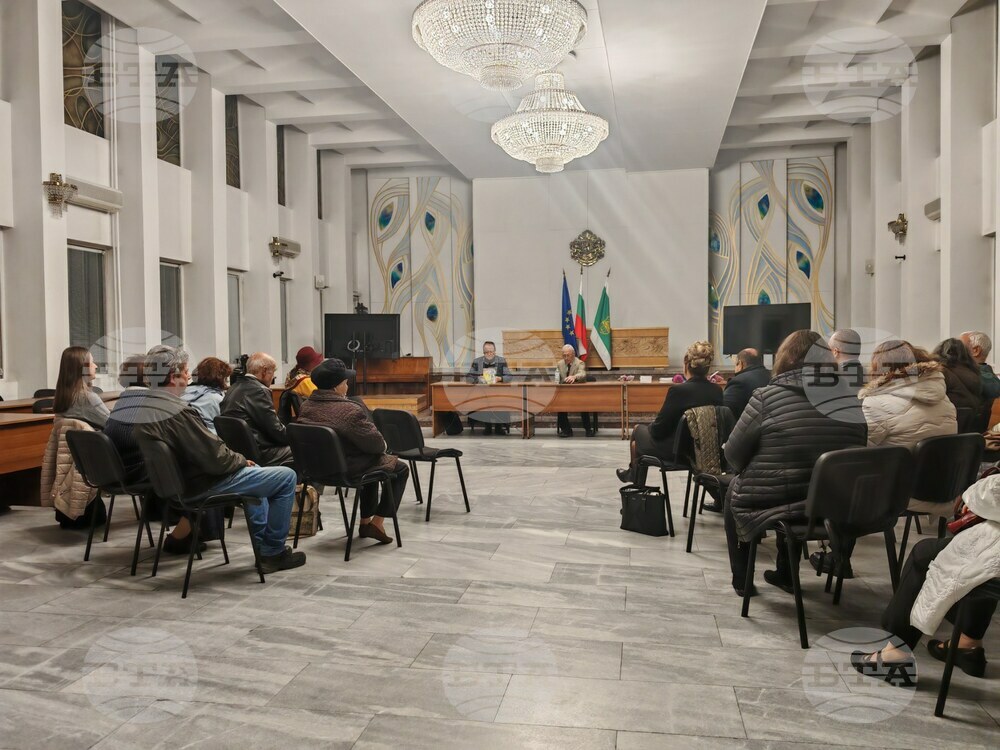 Две книги на Христо Мандев бяха представени в Габрово тази вечер