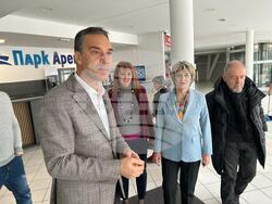 Снимка: Министерство на младежта и спорта -  Весела Лечева откри физкултурен салон и направи нова инспекция на многофункционалната зала „Арена Бургас“