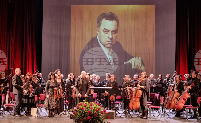 Варна - концерт - „Български баси за Борис Христов“