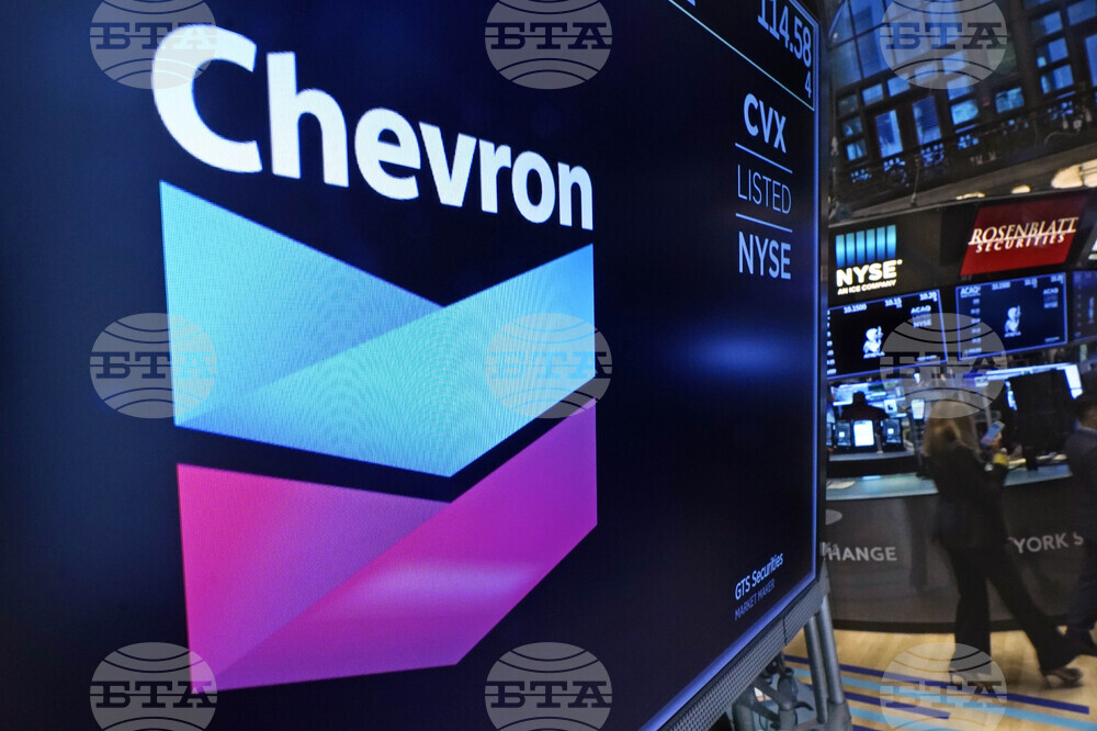 По-ниските цени на петрола понижават печалбата на „Шеврон“ през четвъртото тримесечие