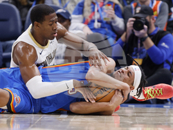 Pelicans Thunder Basketball