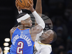 Pelicans Thunder Basketball