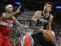 Wizards Spurs Basketball