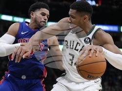 Pistons Bucks Basketball