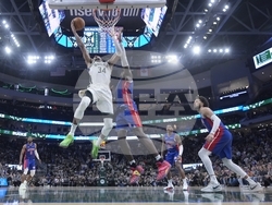 Pistons Bucks Basketball