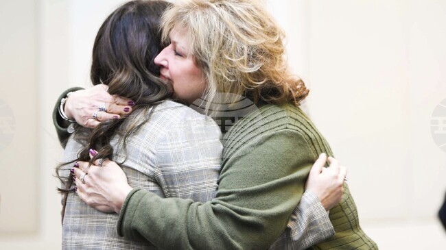 Състраданието и готовността да помагаме на другите повишават самочувствието, установиха учени