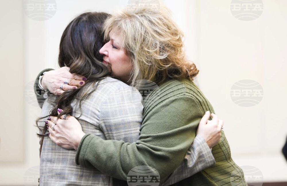 Състраданието и готовността да помагаме на другите повишават самочувствието, установиха учени