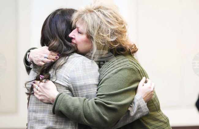 Състраданието и готовността да помагаме на другите повишават самочувствието, установиха учени