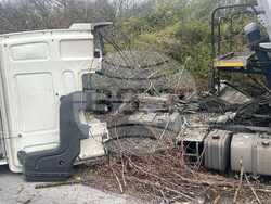 Пътнотранспортно произшествие с товарен автомобил