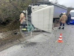 Пътнотранспортно произшествие с товарен автомобил