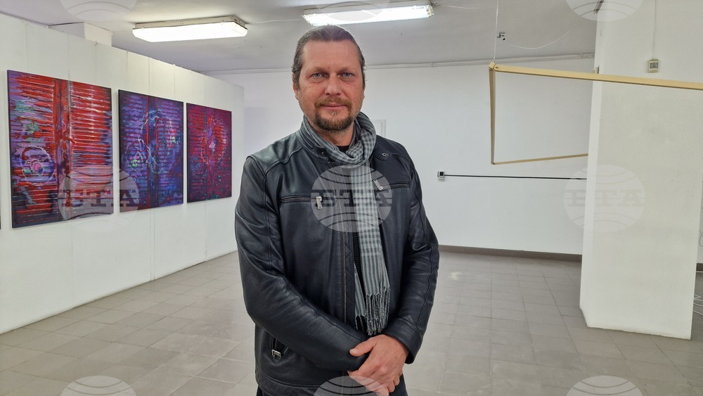 Шумен - изложба - „Метарезерви – вариации на метамодерни теми"