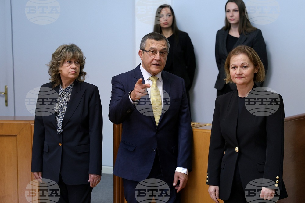 Конституционен съд - церемонията по полагане на клетва от новоизбраните и новоназначените конституционни съдии