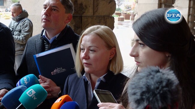 „Продължаваме промяната – Демократична България“ внесоха в Конституционния съд искане за повторно преброяване на резултатите от изборите