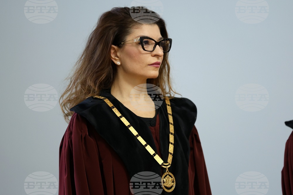 Конституционен съд - церемонията по полагане на клетва от новоизбраните и новоназначените конституционни съдии