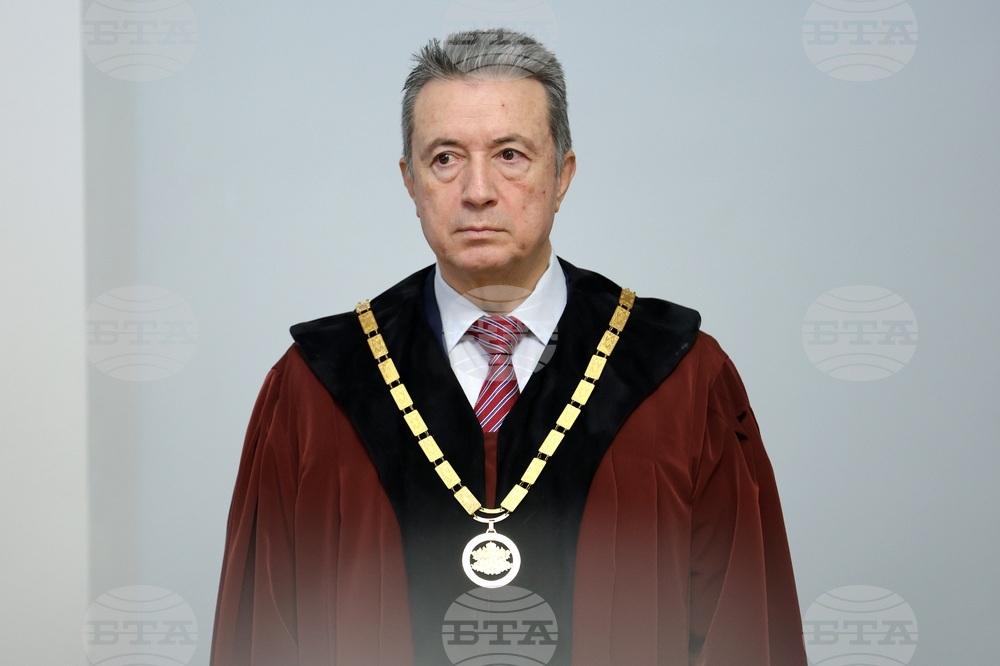 Конституционен съд - церемонията по полагане на клетва от новоизбраните и новоназначените конституционни съдии