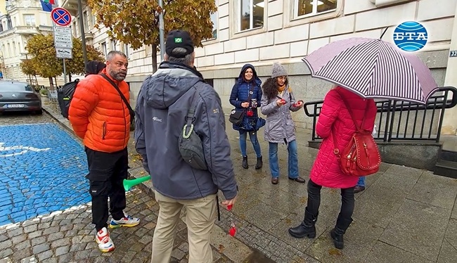 Недоволни от ремонта на ул. „Опълченска“ се събраха на протест пред сградата на Столична община