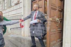 Столична община - протест