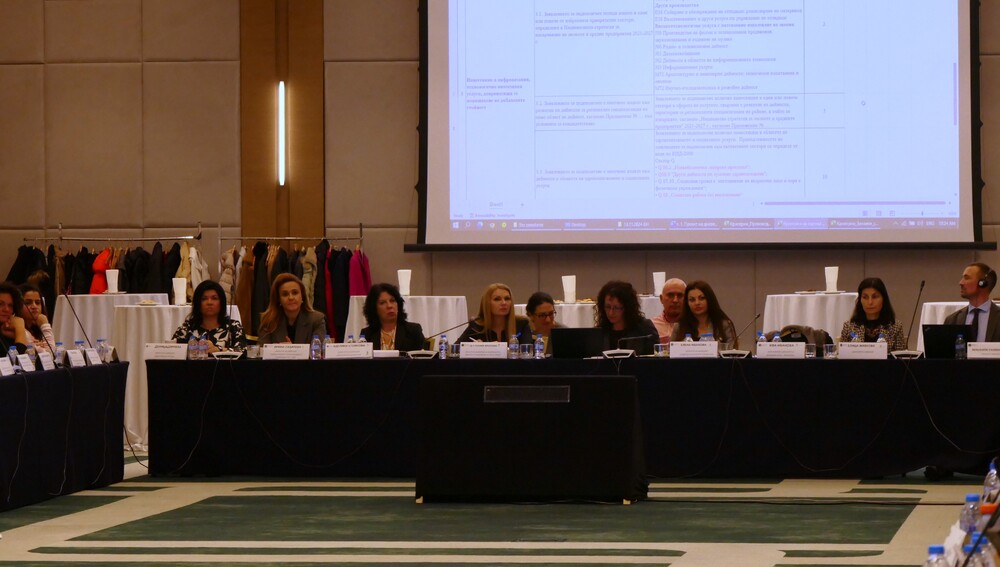 Министерство на земеделието и храните: Приеми за над 2,2 млрд. лв. по най-атрактивните интервенции за модернизиране на земеделието и развитие на местните икономики стартират през 2025 г.