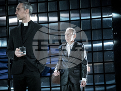 „Котка върху горещ ламаринен покрив“, снимка – театър „София“/Иван Дончев