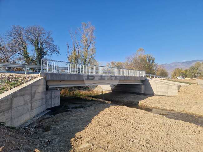 Община Карлово възстанови моста между селата Дъбене и Войнягово