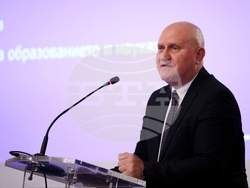 България - Румъния - напредък в реформите на учебните програми - съвместен проект - форум