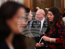 България - Румъния - напредък в реформите на учебните програми - съвместен проект - форум