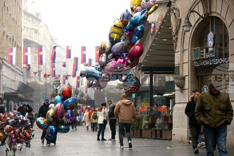 President Vucic and Patriarch Porfirije Call for Unity as Serbia Marks Christmas Eve
