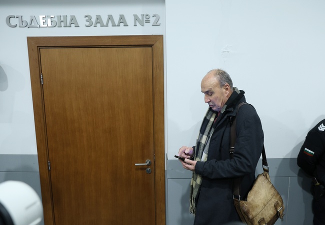 Софийският районен съд постанови мярка за неотклонение "домашен арест" на актьора Димо Алексиев