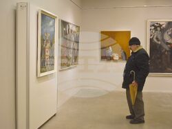 Снимка: Община Разград - Председателят на Общински съвет-Разград Стоян Ненчев и заместник-кметът Добрин Добрев присъстваха на откриването на изложба под надслов „145 години след войната” в ХГ”Проф. Илия Петров”. 