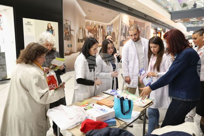 Петиция за 100% реимбурсиране на инсулинови помпи и медицински изделия за терапия с инсулин внесоха от асоциация „Докосни дъгата“ в здравното министерство