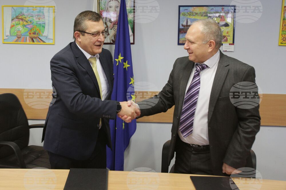 МОН - договор - подписване