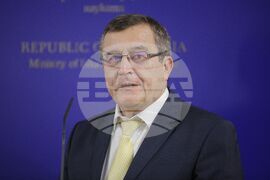 МОН - договор - подписване