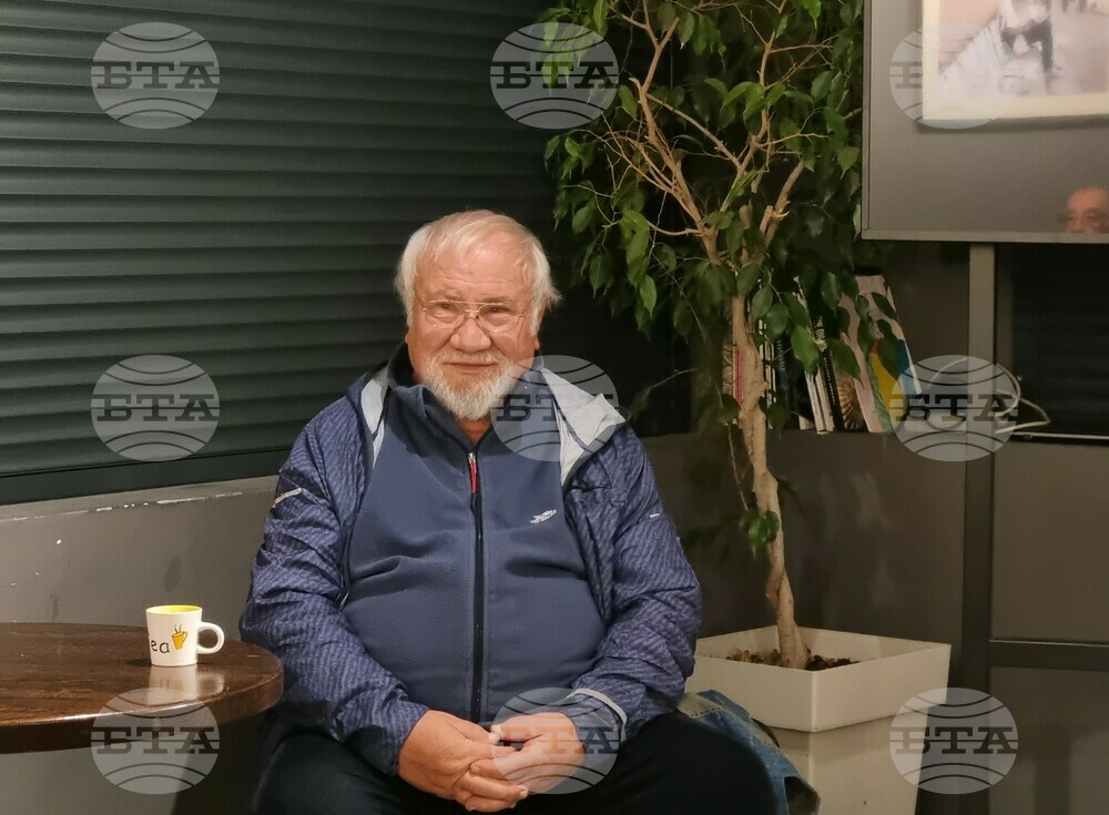 Свободата е най-важното в картината, смята художникът Иван Обретенов